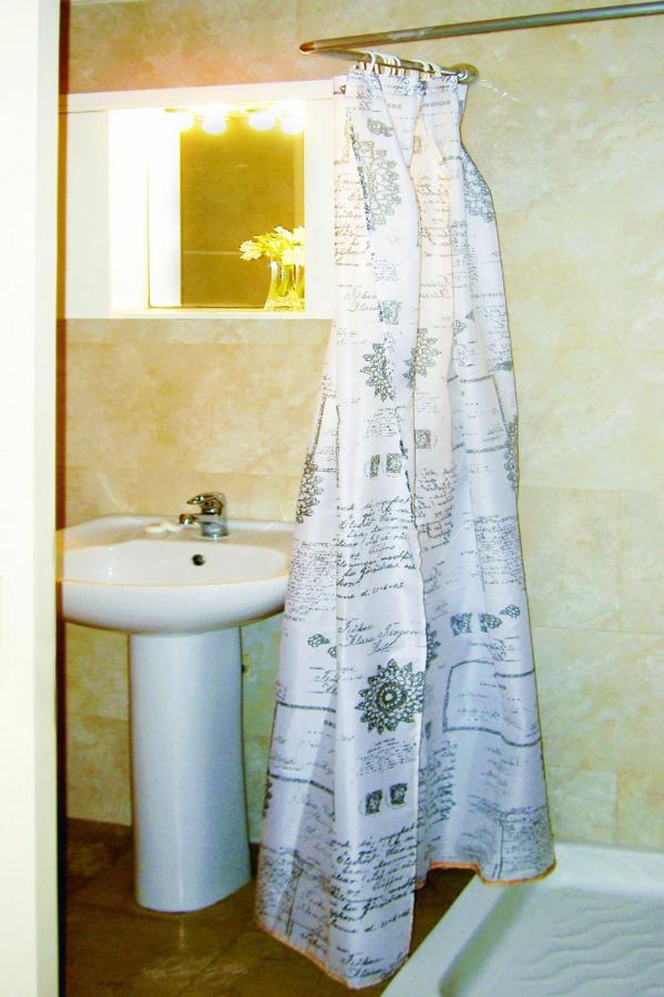 העיירה רתימנו Mat Old Town Apartments A מראה חיצוני תמונה
